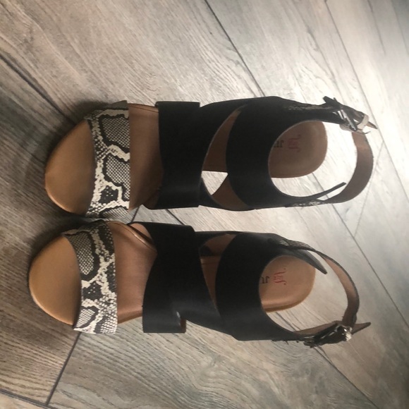 4” block heel black and white snakeskin sandals - Picture 2 of 3